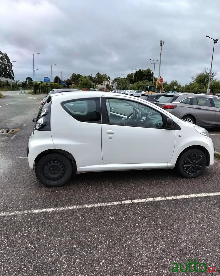 2008' Citroen C1 1.0 Advance photo #3