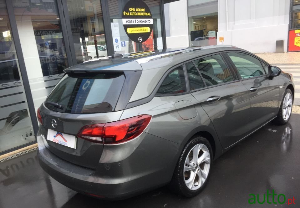 2021' Opel Astra Sports Tourer photo #4