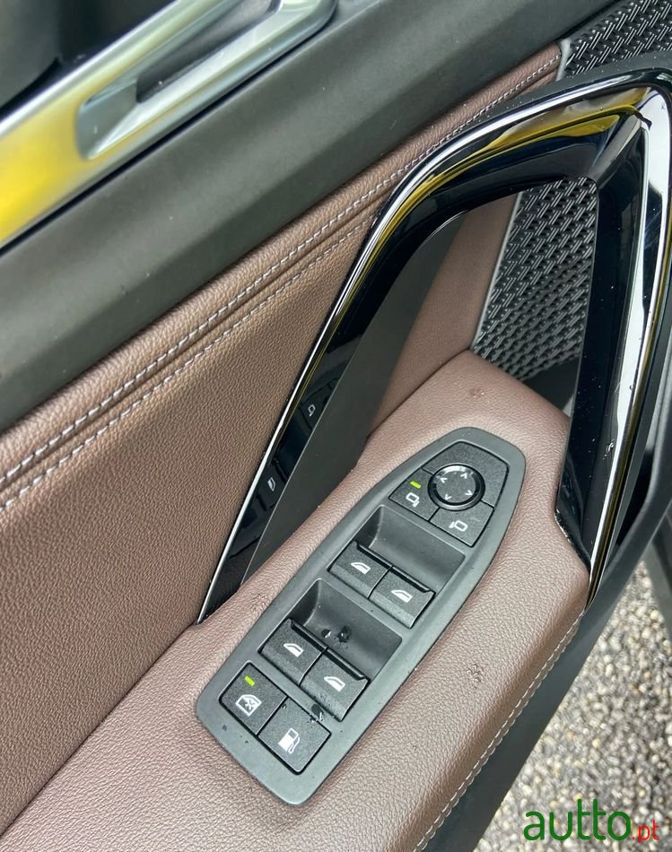 2023' BMW X1 25 E Xdrive photo #6