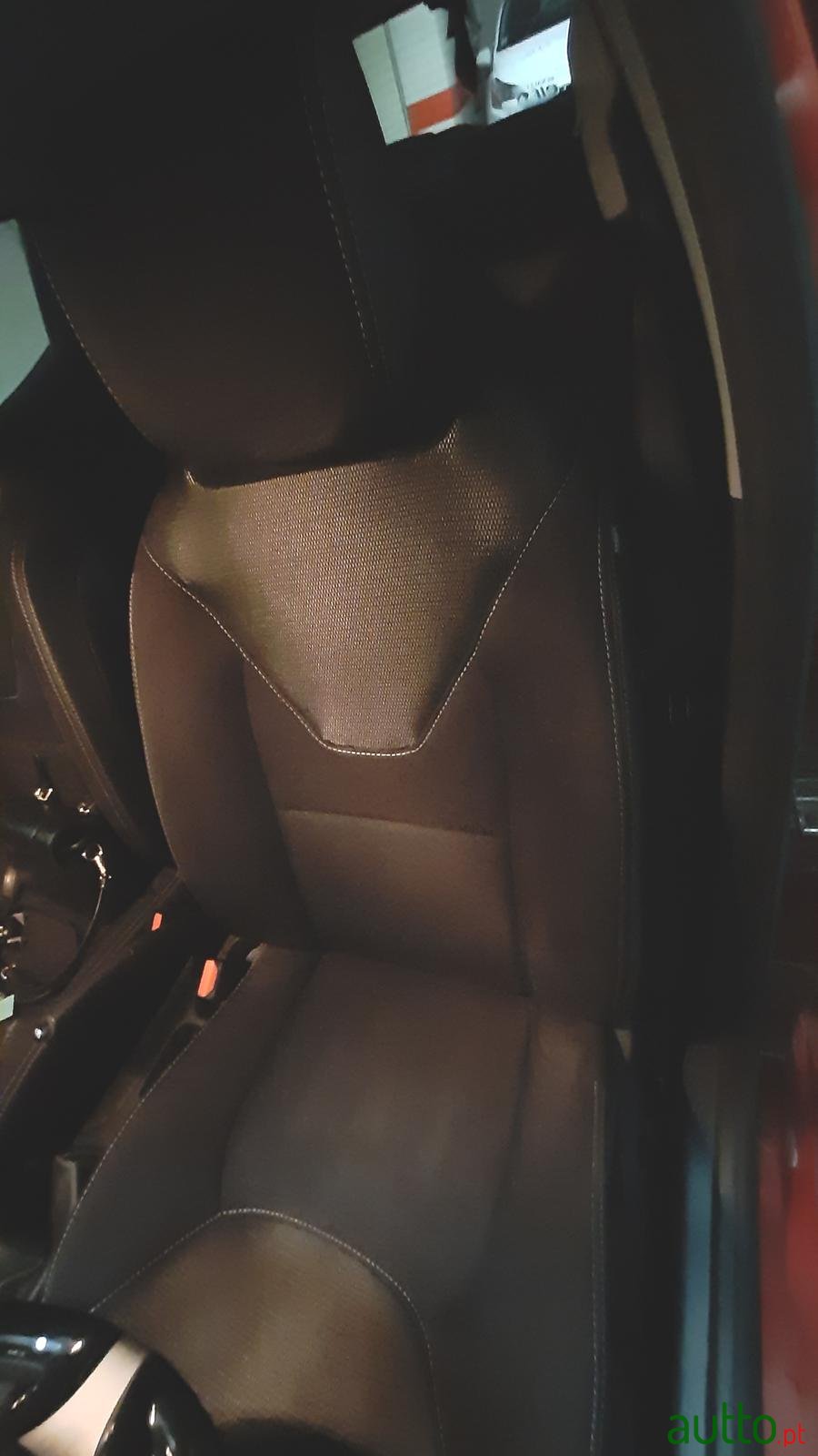 2015' Renault Clio photo #5