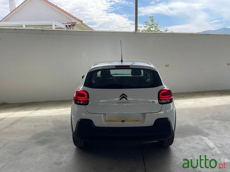 2020' Citroen C3 photo #4