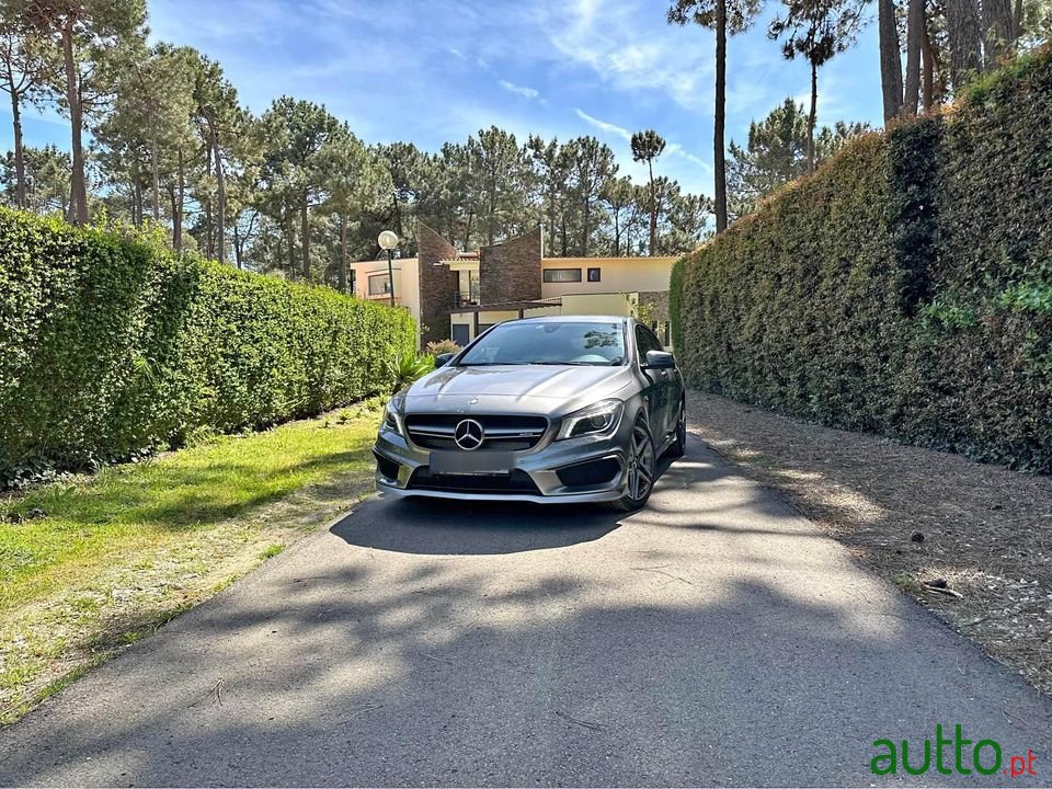 2015' Mercedes-Benz CLA photo #1
