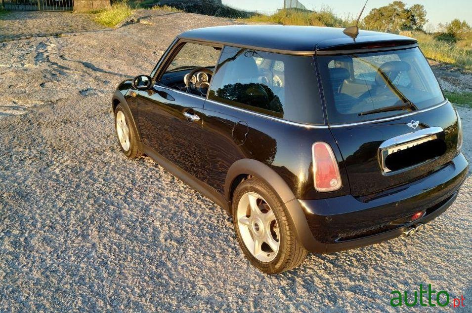 2005' MINI One 1.4D photo #3