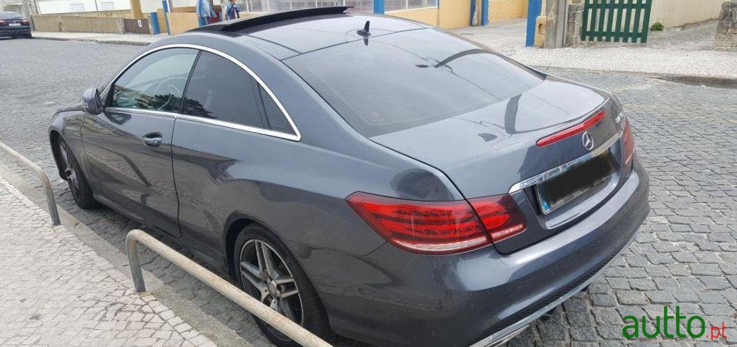 2015' Mercedes-Benz E-250 Coupe photo #3