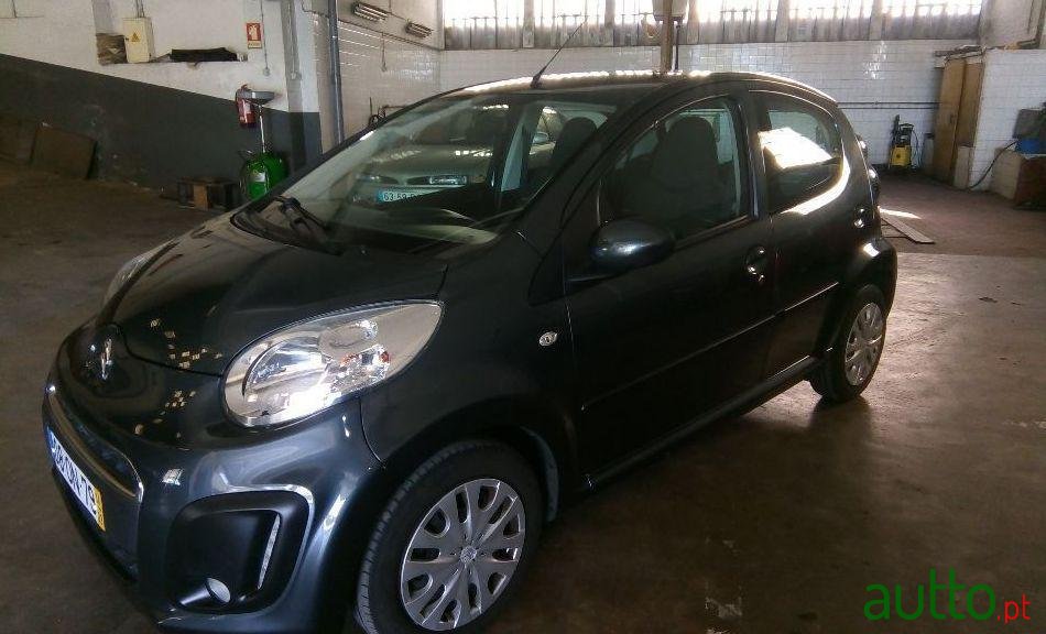2014' Citroen C1 photo #4