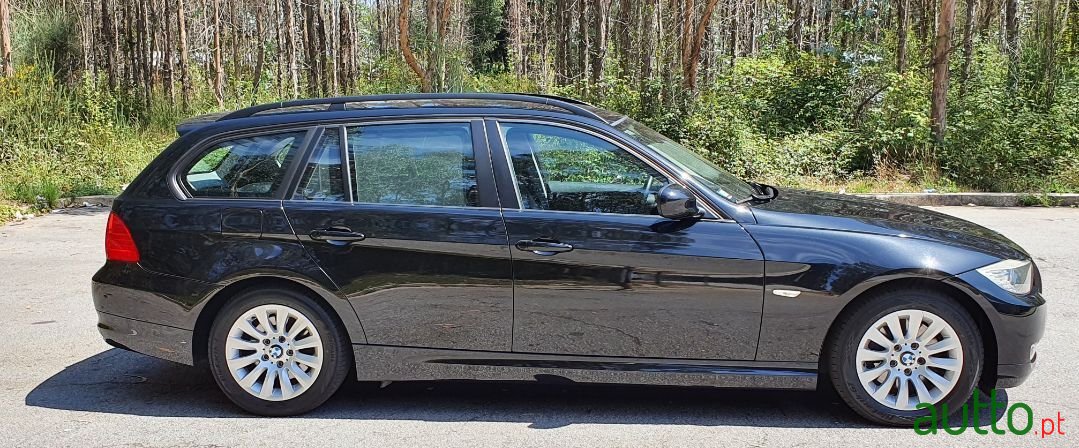 2008' BMW 320 photo #5