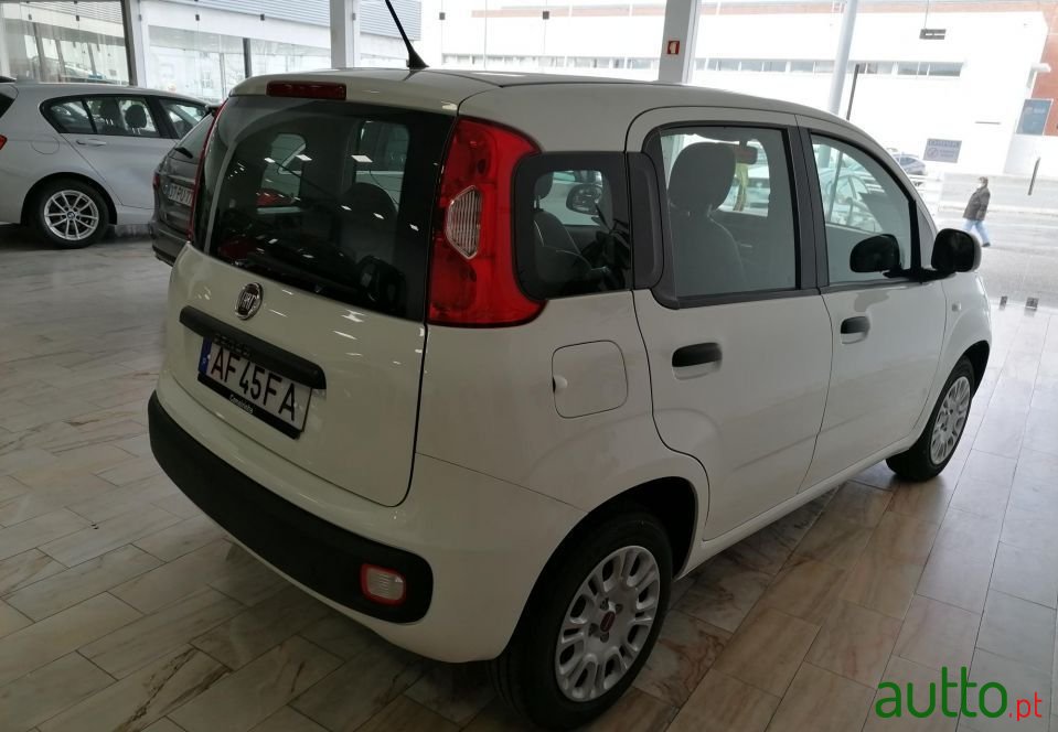 2021' Fiat Panda photo #4