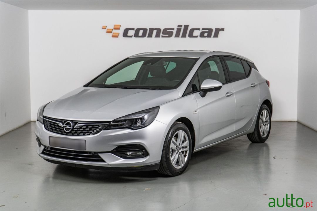 2021' Opel Astra photo #1