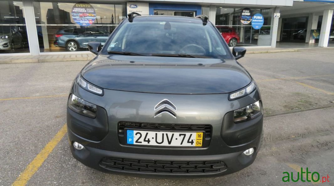 2016' Citroen C4 Cactus photo #1