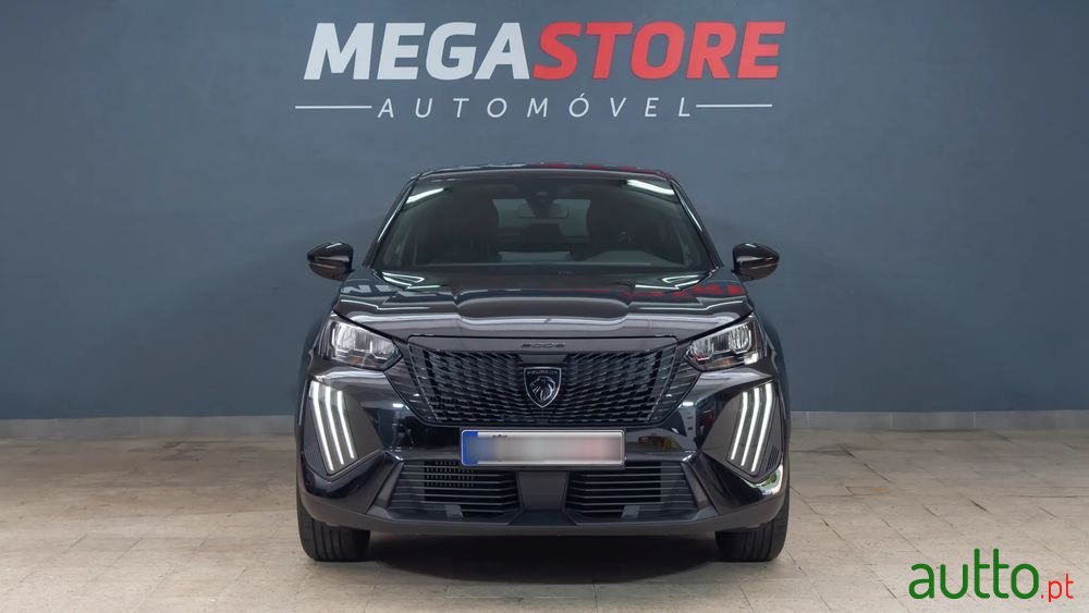 2024' Peugeot 2008 photo #2