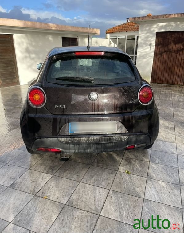 2012' Alfa Romeo MiTo photo #3