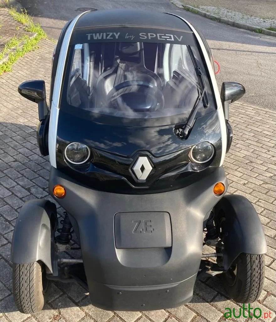 2015' Renault Twizy photo #2