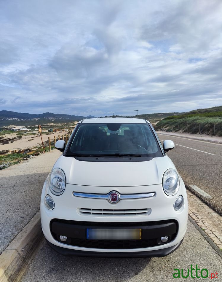 2016' Fiat 500L photo #1