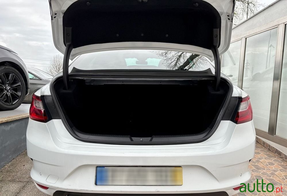 2019' Renault Megane Grand Coupe photo #4