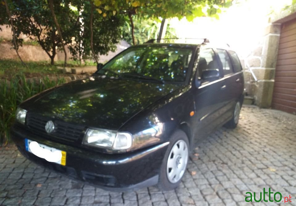 1998' Volkswagen Polo Variant photo #2