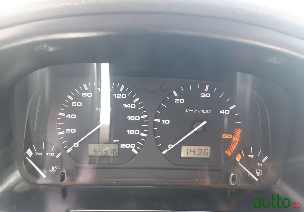 2003' Volkswagen Caddy 2.0 Sdi Extra 5L photo #5