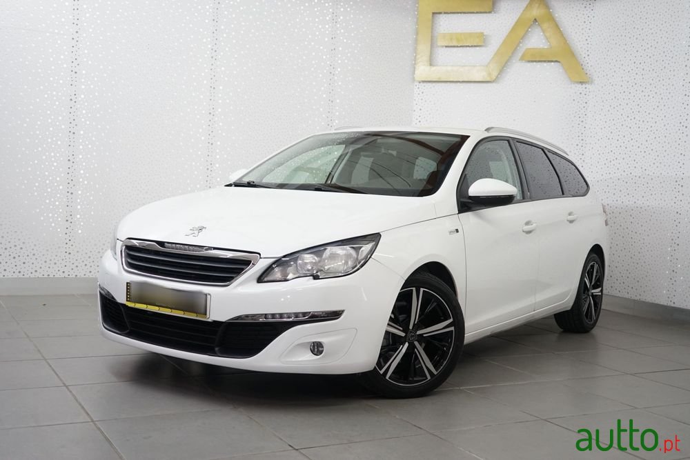 2017' Peugeot 308 Sw photo #3