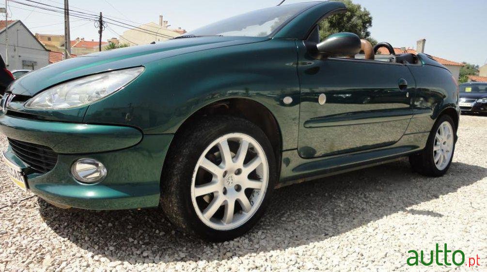 2002' Peugeot 1.6 photo #2