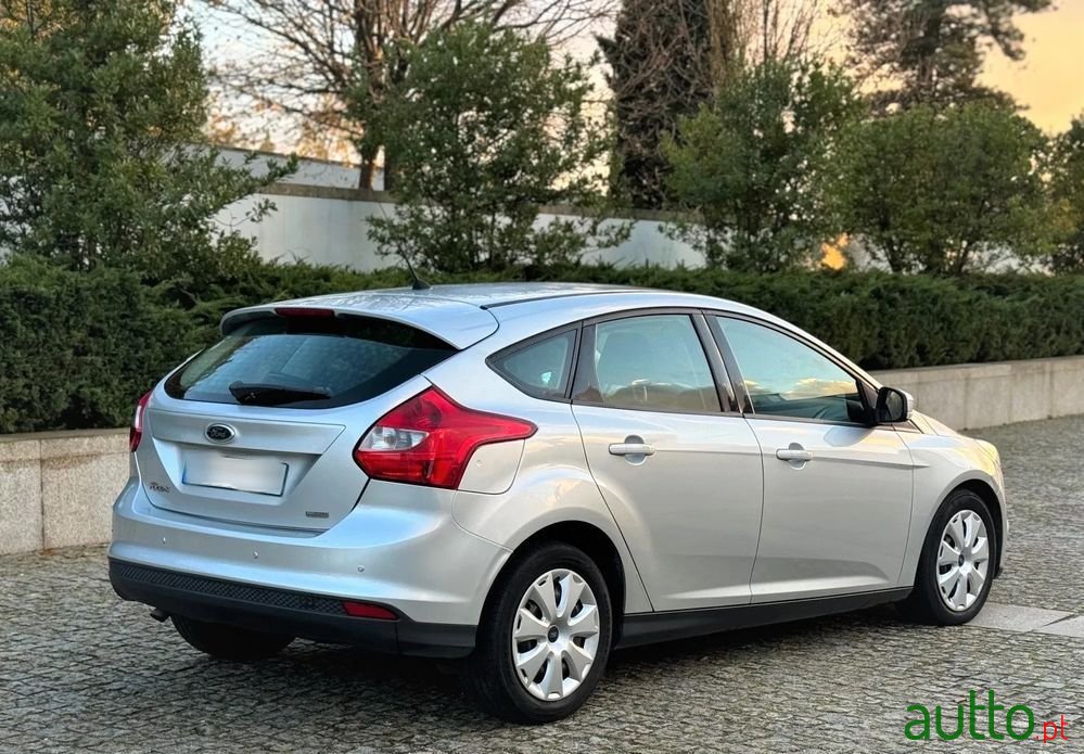 2013' Ford Focus photo #4