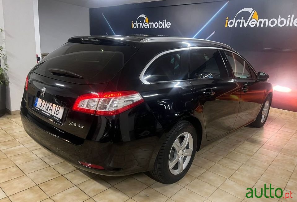 2011' Peugeot 508 Sw photo #4