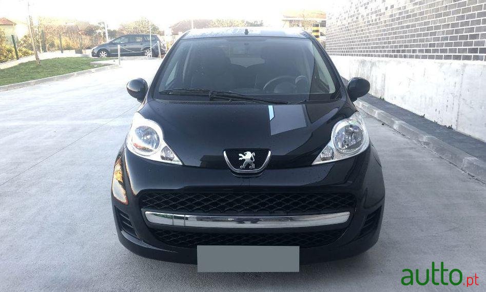 2012' Peugeot 107 Sportium (Full Extras) photo #5