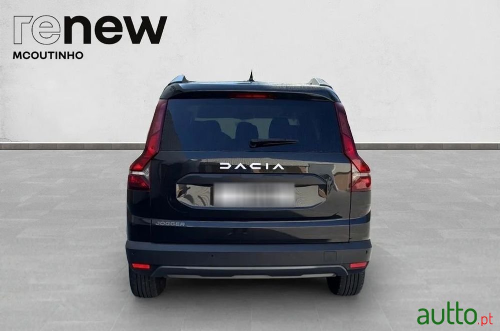 2023' Dacia Jogger photo #5