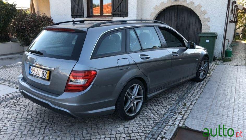 2012' Mercedes-Benz C-220 Amg photo #1