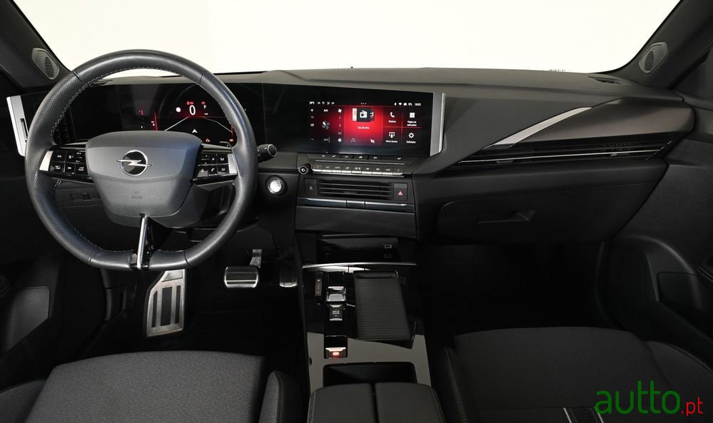 2024' Opel Astra Sports Tourer photo #4