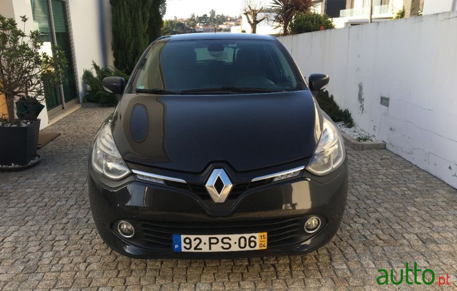 2015' Renault Clio photo #4