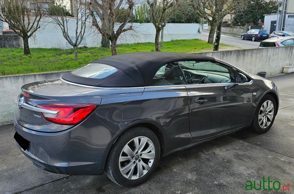 2013' Opel Cascada 1.6 T S/S photo #5