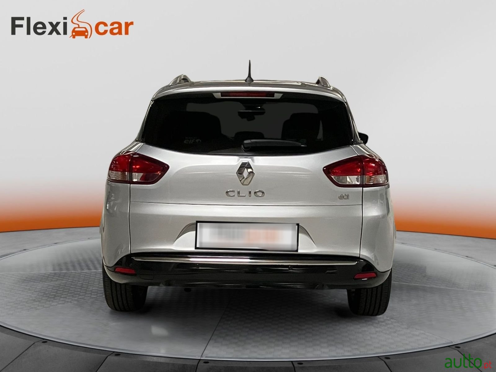 2017' Renault Clio Sport Tourer photo #5