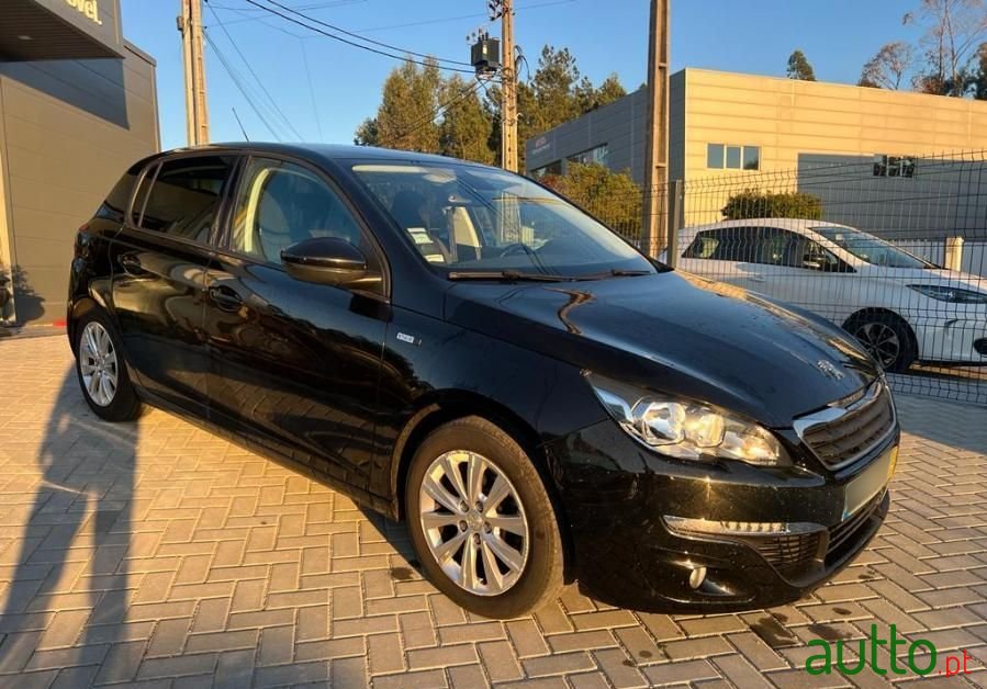 2016' Peugeot 308 photo #2