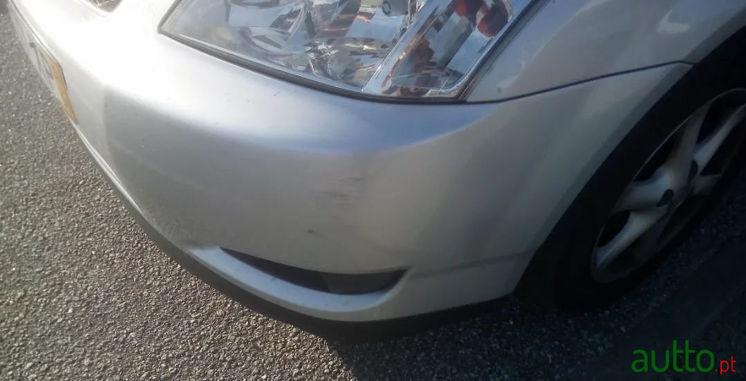 2004' Toyota Corolla photo #2