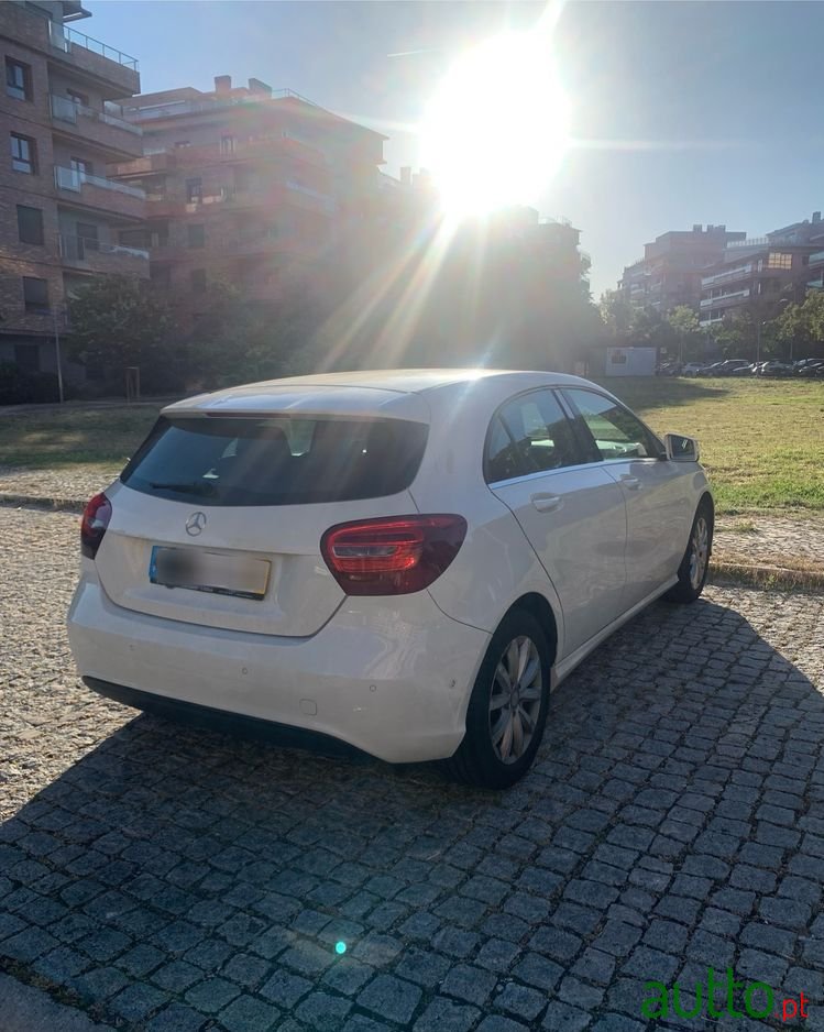 2017' Mercedes-Benz A 160 D Style Aut. photo #4