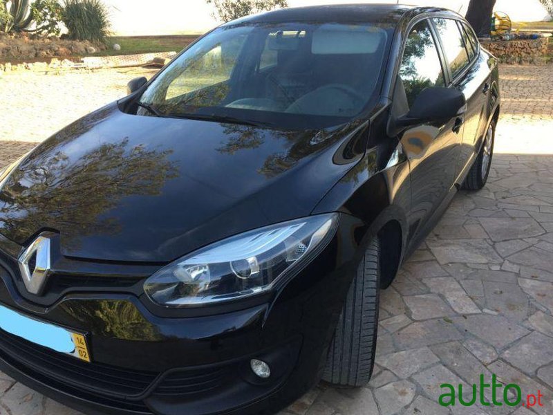 2014' Renault Megane photo #1