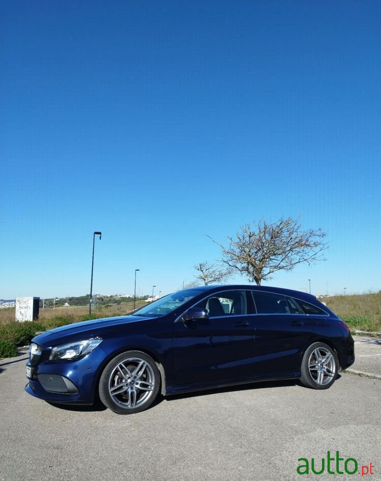 2018' Mercedes-Benz Classe Cla photo #3