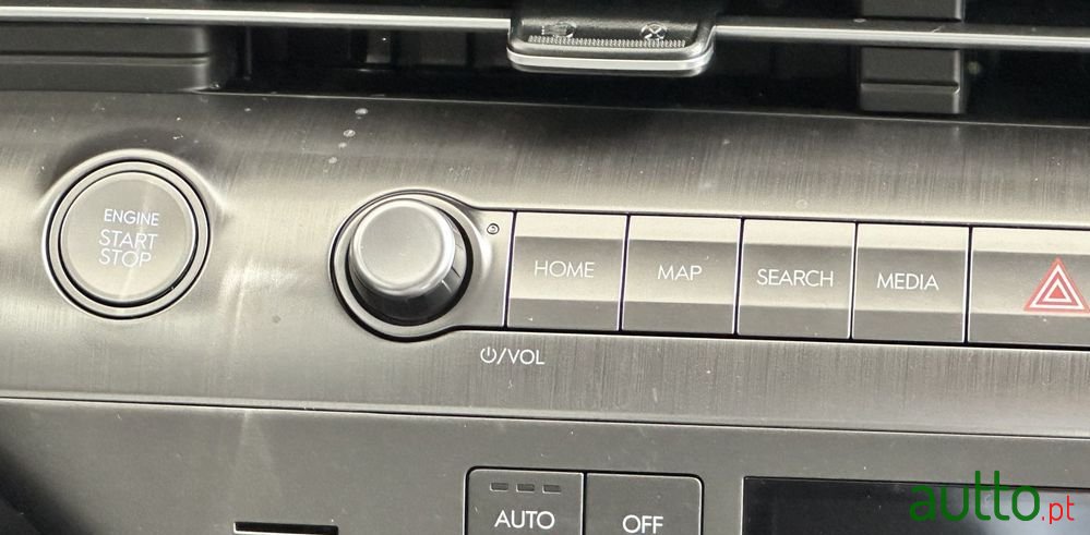 2024' Hyundai Kauai 1.0 T-Gdi Premium photo #6