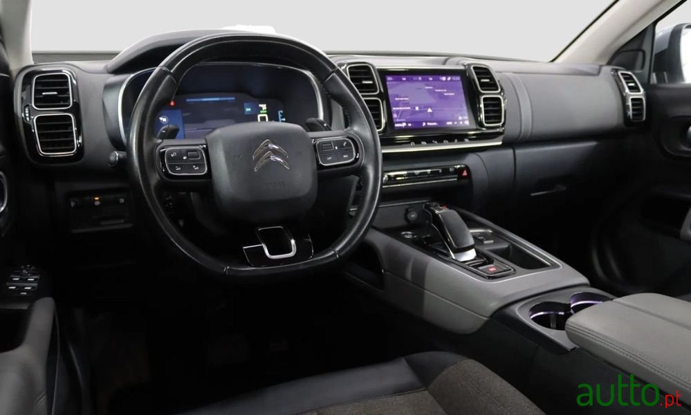 2021' Citroen C5 Aircross 1.6 Hybrid Feel E-Eat8 photo #4