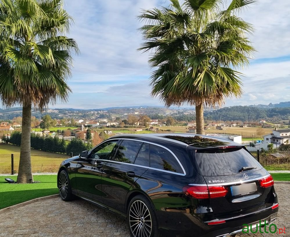 2021' Mercedes-Benz Classe E De photo #4