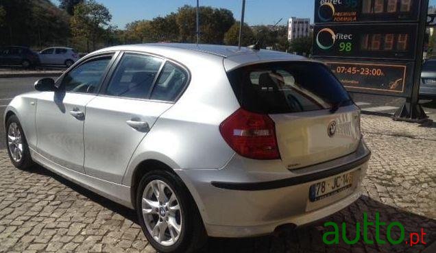 2008' BMW 118 D photo #4