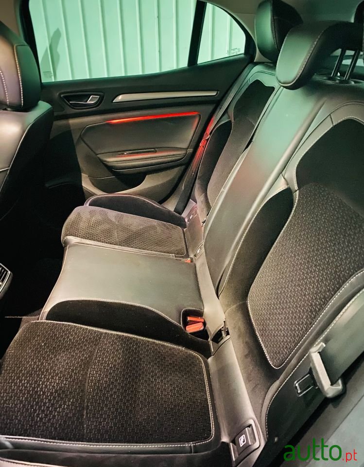 2016' Renault Megane photo #6