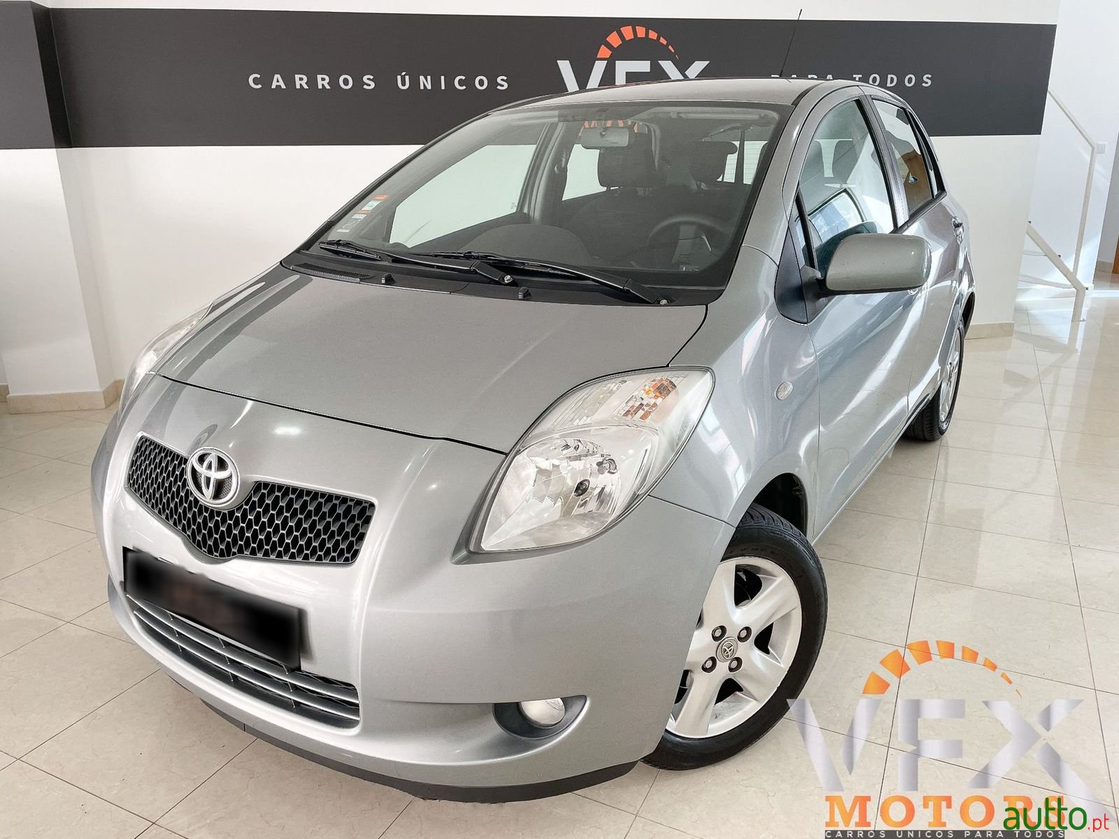 2007' Toyota Yaris photo #1