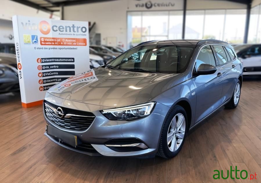 2018' Opel Insignia Sports Tourer photo #1