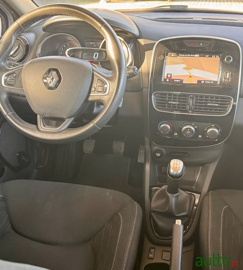 2019' Renault Clio 1.0 Tce Limited photo #3
