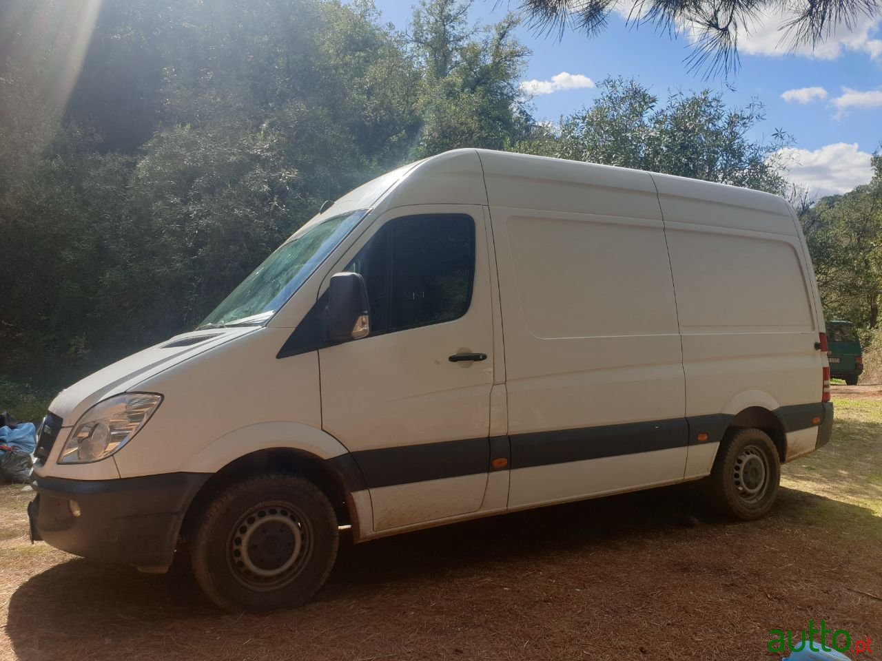 2013' Mercedes-Benz Sprinter photo #2