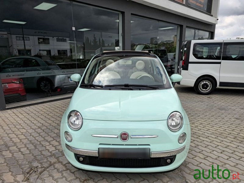 2015' Fiat 500C photo #2
