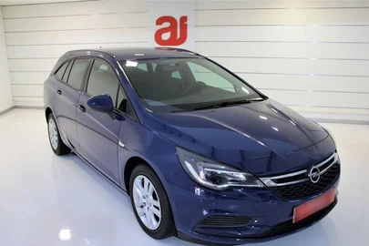 2018' Opel Astra Sports Tourer