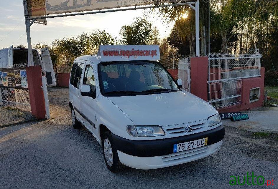 2002' Citroen Berlingo 1.4I photo #1