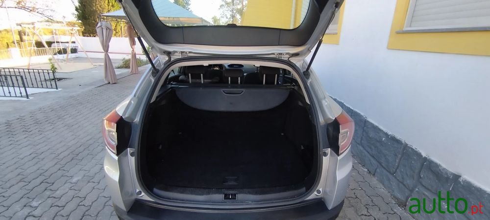 2014' Renault Megane photo #6