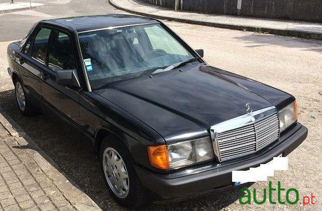 1989' Mercedes-Benz 190 photo #2